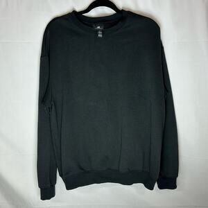 H&M Men’s Black Sweater Size Large